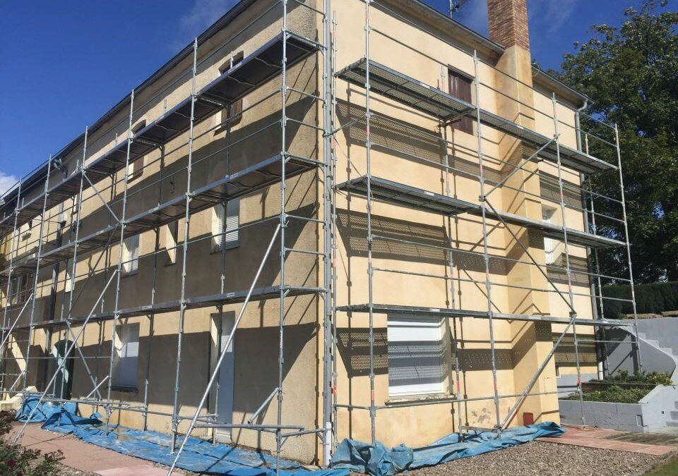 Façadier à Vesoul : vos travaux d’entretien de façade sur-mesure